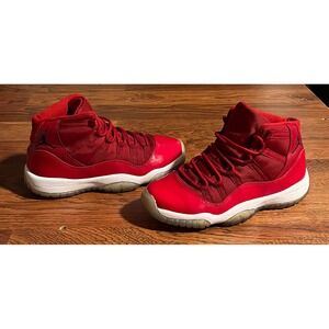 Nike Air Jordan 11 Retro Win Like 96 Gym Red Size 5.5Y